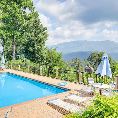 Pet-Friendly Gatlinburg Retreat With Hot Tub! Villa Kültér fotó