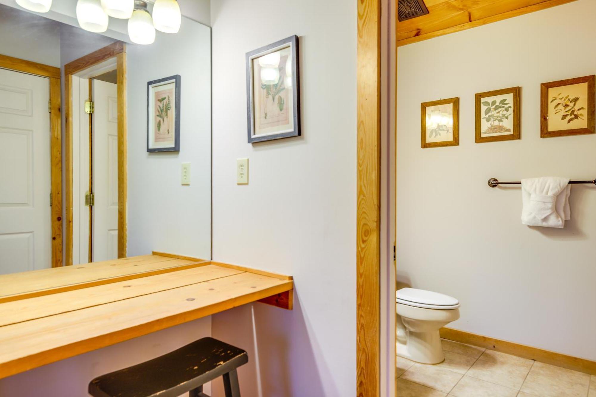 Pet-Friendly Gatlinburg Retreat With Hot Tub! Villa Kültér fotó