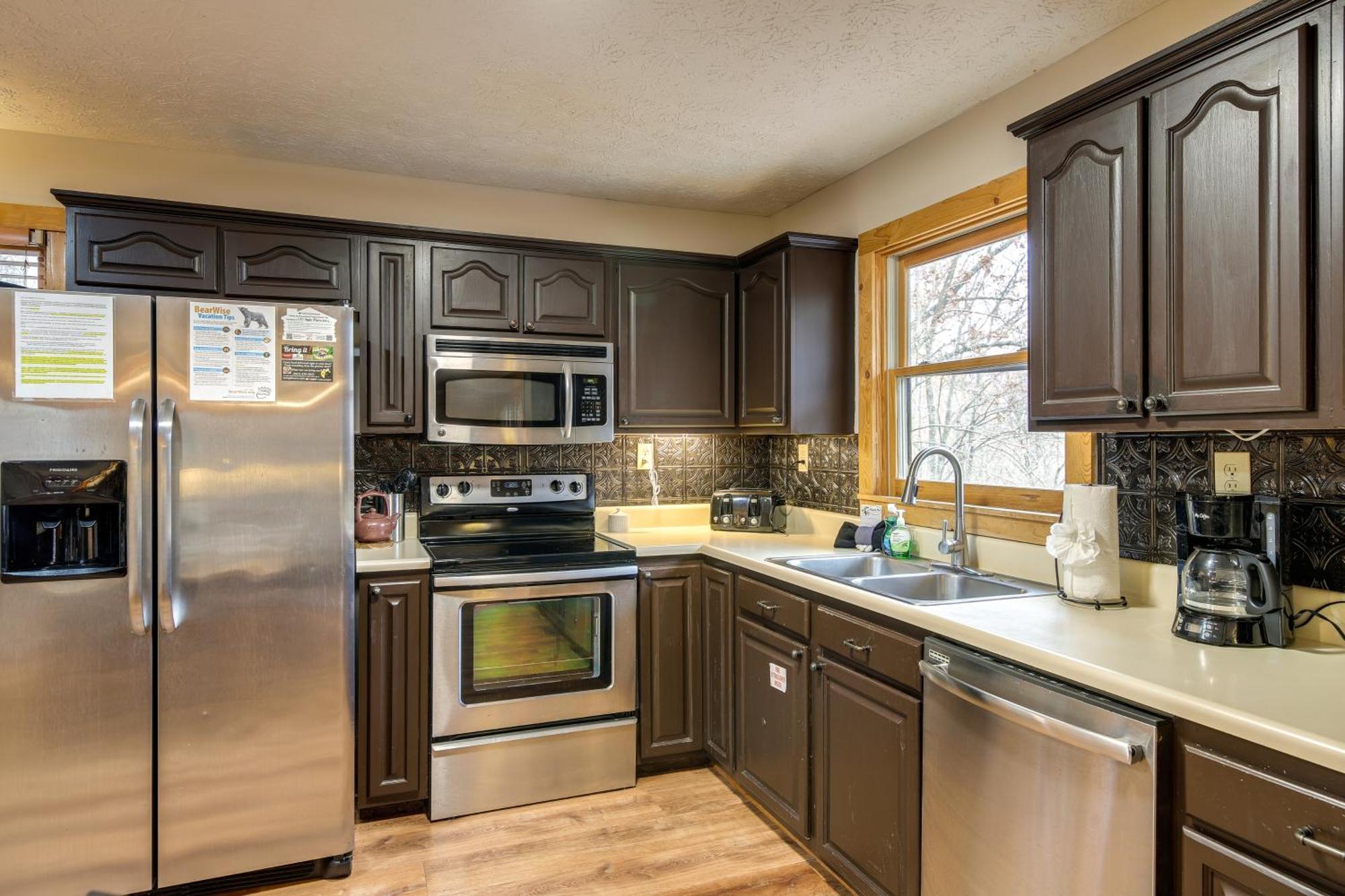 Pet-Friendly Gatlinburg Retreat With Hot Tub! Villa Kültér fotó