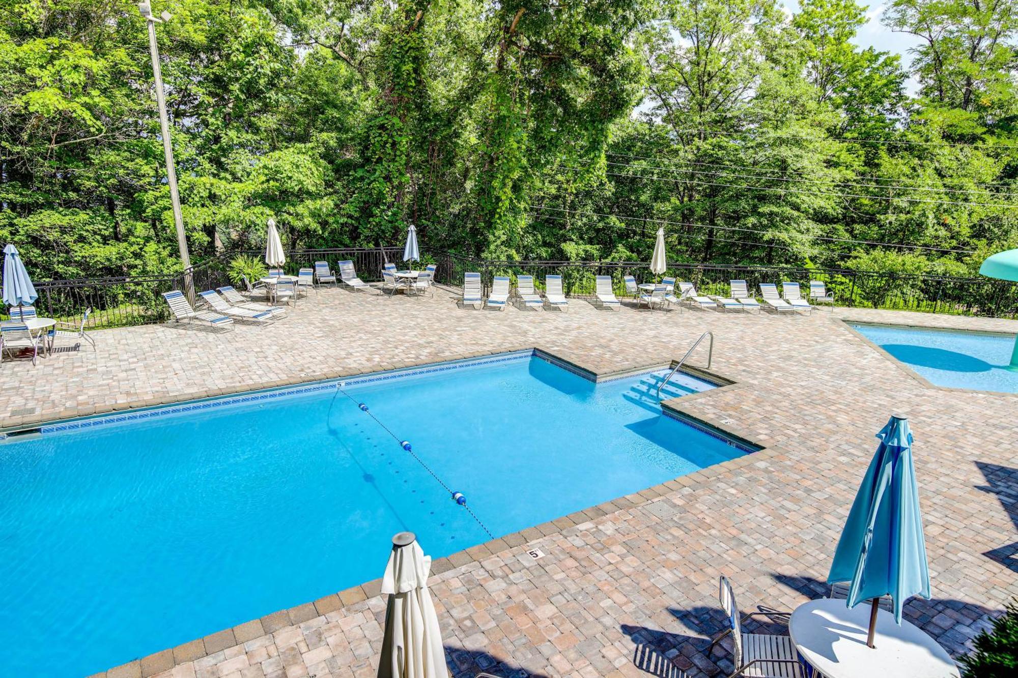Pet-Friendly Gatlinburg Retreat With Hot Tub! Villa Kültér fotó